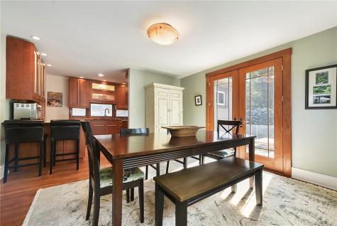 5124 Bayard Street Shadyside PA 15232