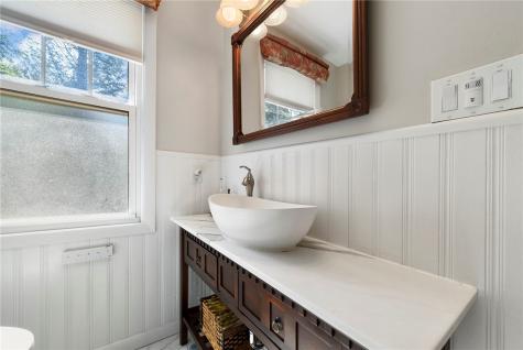 5124 Bayard Street Shadyside PA 15232