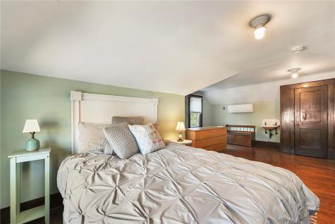 5124 Bayard Street Shadyside PA 15232