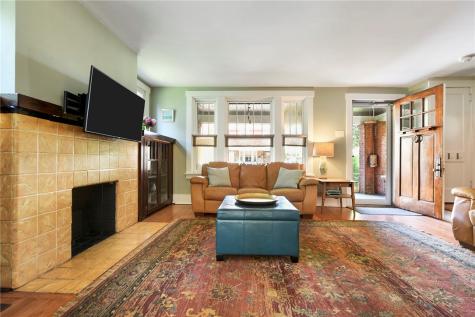 5124 Bayard Street Shadyside PA 15232