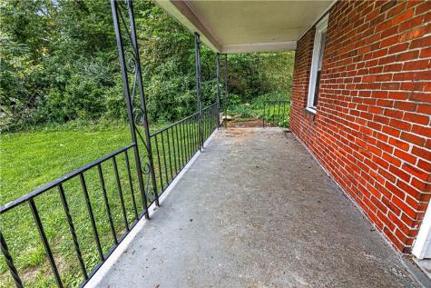 408 Dersam Street Port Vue PA 15133