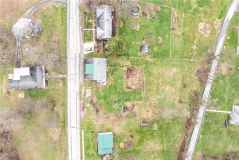 95 E Main Street Avella PA 15379