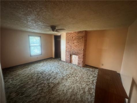 409 Penn Avenue Leechburg Boro PA 15656