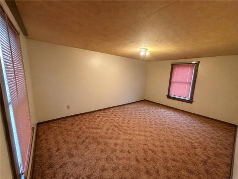 409 Penn Avenue Leechburg Boro PA 15656