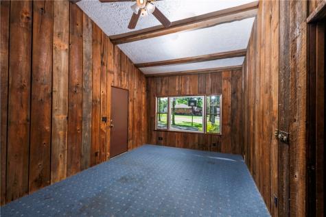 411 Kerry Drive Township Of But Nw PA 16001