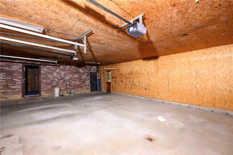 411 Kerry Drive Township Of But Nw PA 16001