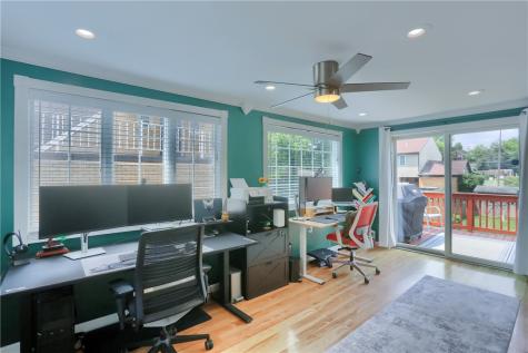 4732 Greensprings Avenue West Mifflin PA 15122