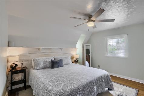 4732 Greensprings Avenue West Mifflin PA 15122