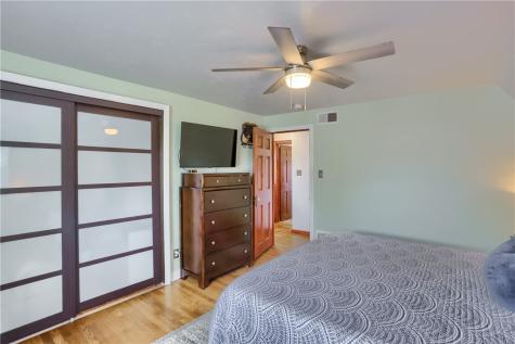 4732 Greensprings Avenue West Mifflin PA 15122