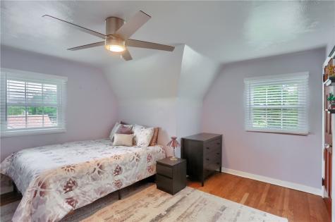 4732 Greensprings Avenue West Mifflin PA 15122