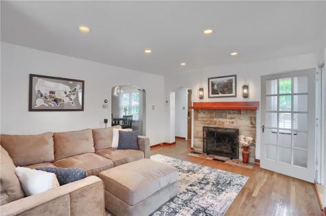 4732 Greensprings Avenue West Mifflin PA 15122