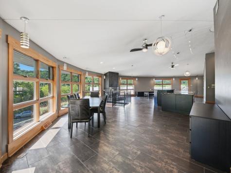 237 Cherry Valley Road Clinton Township PA 16056