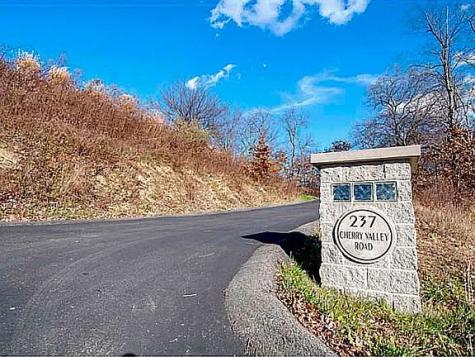 237 Cherry Valley Road Clinton Township PA 16056