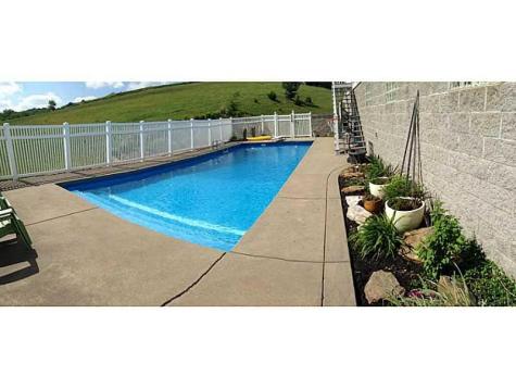 237 Cherry Valley Road Clinton Township PA 16056