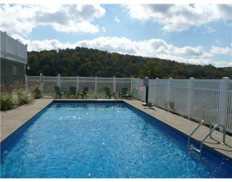 237 Cherry Valley Road Clinton Township PA 16056