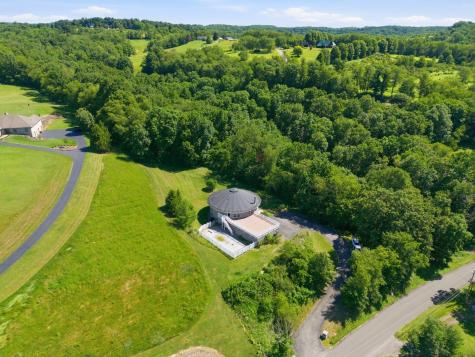 237 Cherry Valley Road Clinton Township PA 16056