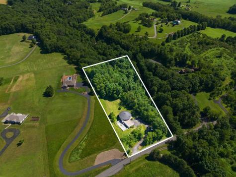 237 Cherry Valley Road Clinton Township PA 16056