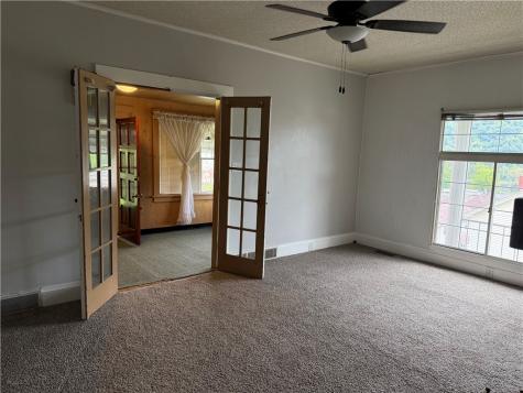 401 3rd Street Monongahela PA 15063