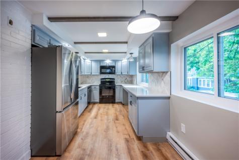 335 Lafayette Fineview PA 15214