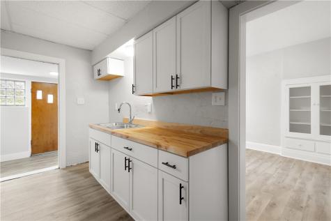 1403 Kenberma Avenue Beechview PA 15216