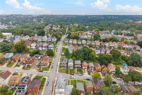 1403 Kenberma Avenue Beechview PA 15216