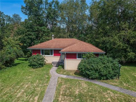 194 Woodridge Drive Brighton Township PA 15009
