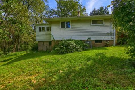 194 Woodridge Drive Brighton Township PA 15009