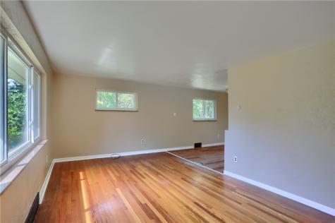 194 Woodridge Drive Brighton Township PA 15009