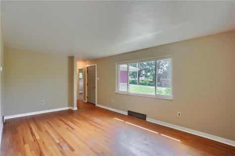 194 Woodridge Drive Brighton Township PA 15009