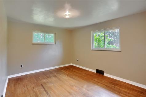 194 Woodridge Drive Brighton Township PA 15009