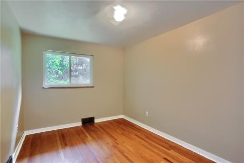 194 Woodridge Drive Brighton Township PA 15009