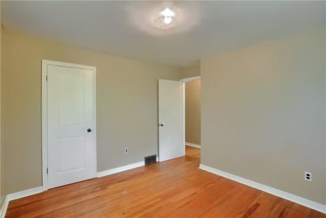 194 Woodridge Drive Brighton Township PA 15009