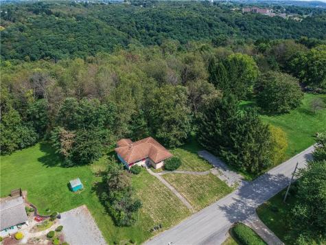 194 Woodridge Drive Brighton Township PA 15009