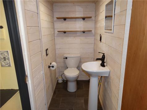 114 Beallsville Road Bentleyville PA 15314