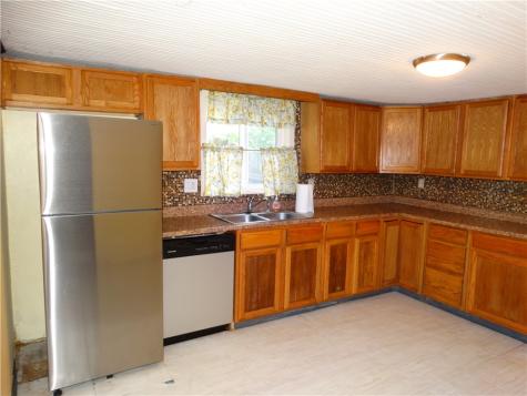 114 Beallsville Road Bentleyville PA 15314