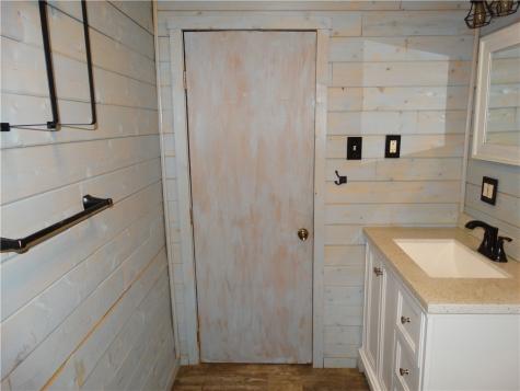 114 Beallsville Road Bentleyville PA 15314