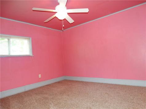 114 Beallsville Road Bentleyville PA 15314