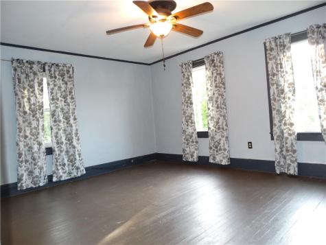 114 Beallsville Road Bentleyville PA 15314