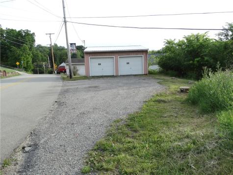 114 Beallsville Road Bentleyville PA 15314