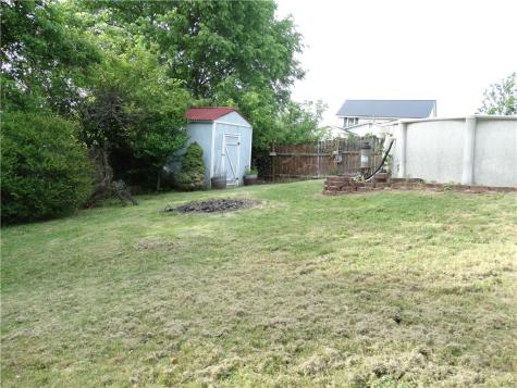 114 Beallsville Road Bentleyville PA 15314
