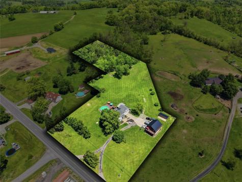 2976 Henderson Road Mt Pleasant Township PA 15301