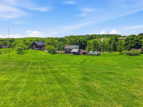 2976 Henderson Road Mt Pleasant Township PA 15301