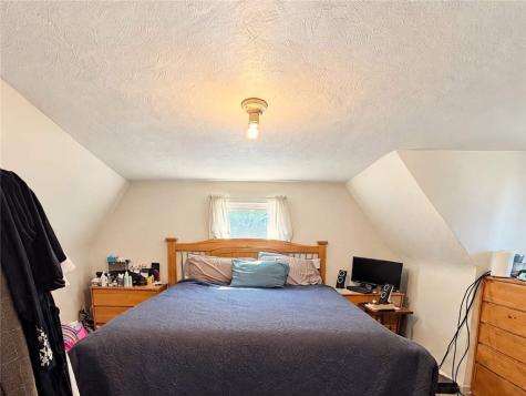 1901 Westmont Avenue Carrick PA 15210