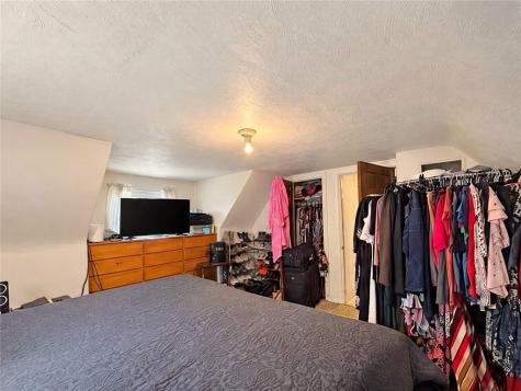 1901 Westmont Avenue Carrick PA 15210