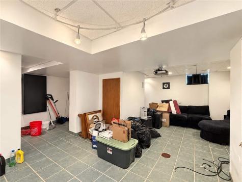1901 Westmont Avenue Carrick PA 15210