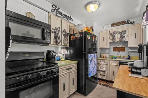 610 Sunnyland Avenue Overbrook PA 15227