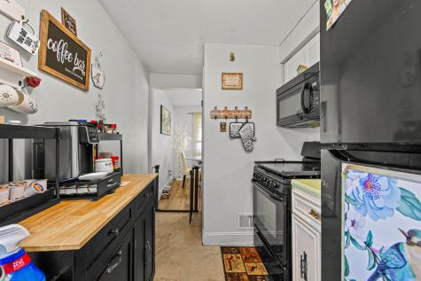 610 Sunnyland Avenue Overbrook PA 15227