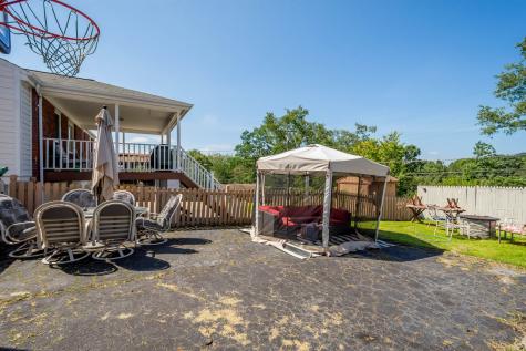 610 Sunnyland Avenue Overbrook PA 15227
