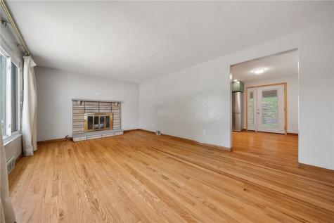 4549 Gates Drive Lincoln Place PA 15120