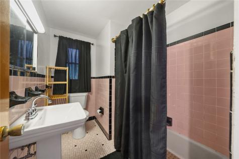 4549 Gates Drive Lincoln Place PA 15120